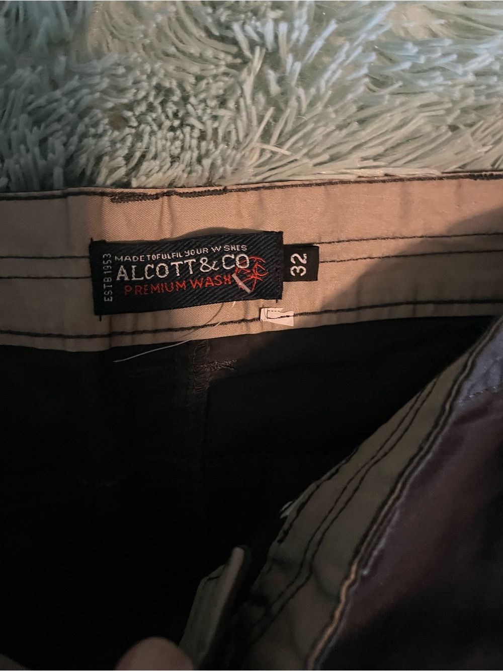 Alcott Men's Dark Brown Cargo Shorts - Picture 5 of 5